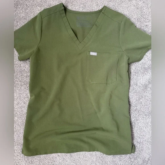 Figs Deep Olive Scrub Set - Picture 4 of 8